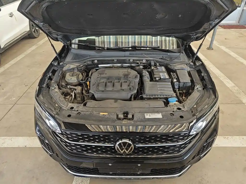 Volkswagen Passat — фото 19
