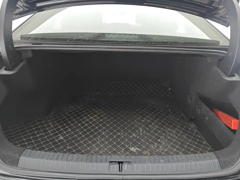 Volkswagen Passat — фото 4