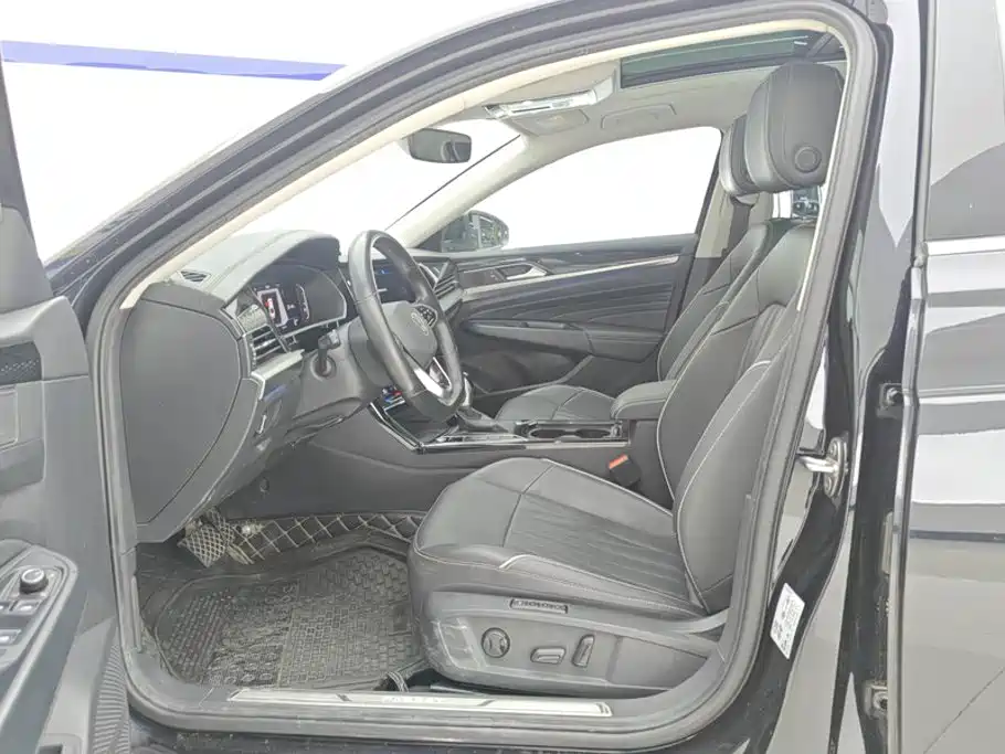 Volkswagen Passat — фото 9