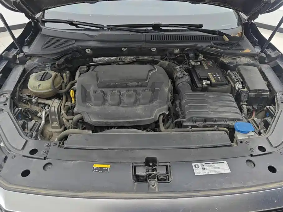 Volkswagen Passat — фото 10