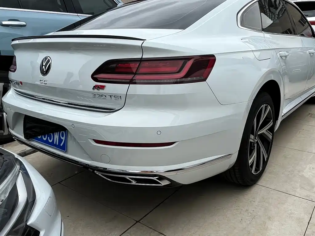Volkswagen CC — фото 14