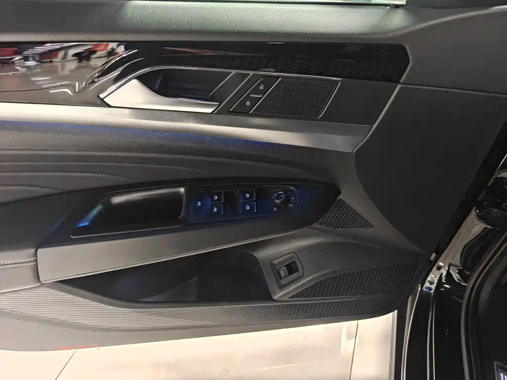 Volkswagen Passat — фото 6