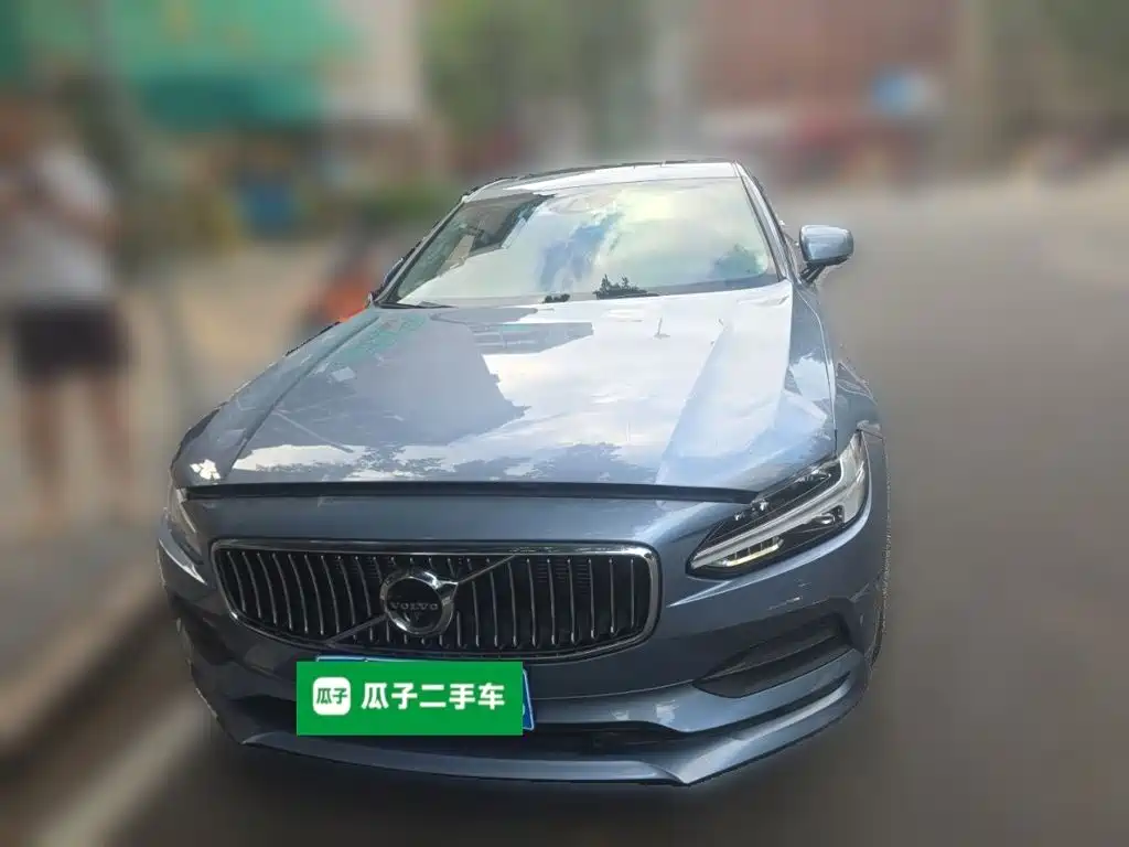 Volvo S90 — фото 22