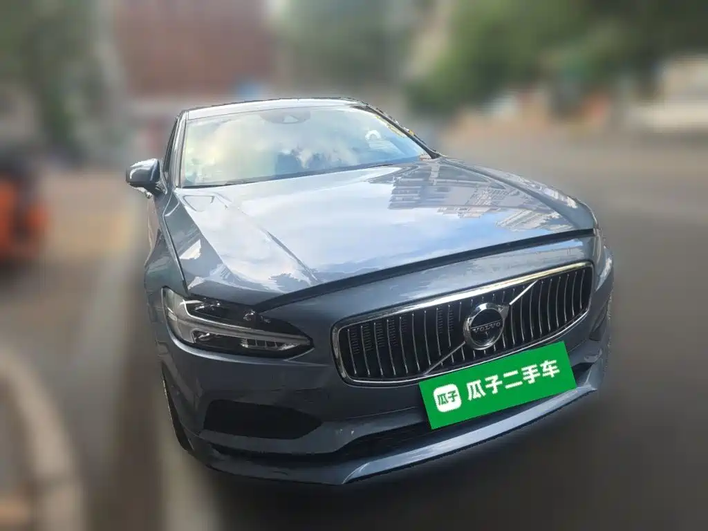 Volvo S90 — фото 23