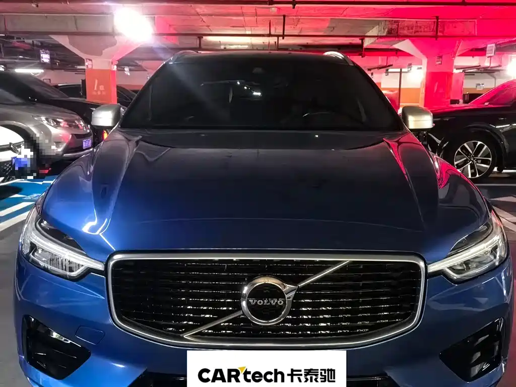 Volvo XC60 — фото 2