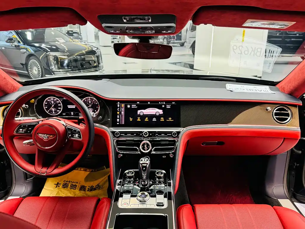 Bentley Flying Spur — фото 10