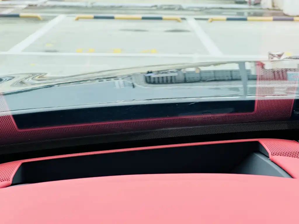 Bentley Flying Spur — фото 20