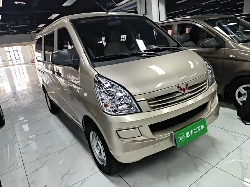 Wuling Rongguang S — фото 3