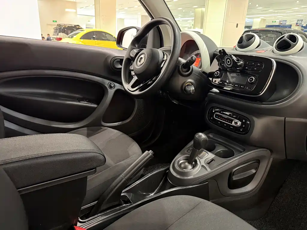 smart Smart Fortwo — фото 15