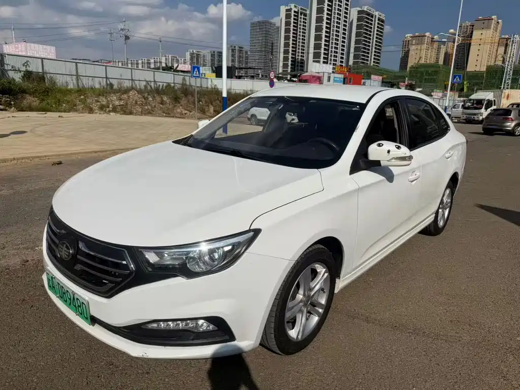 Bestune B30EV