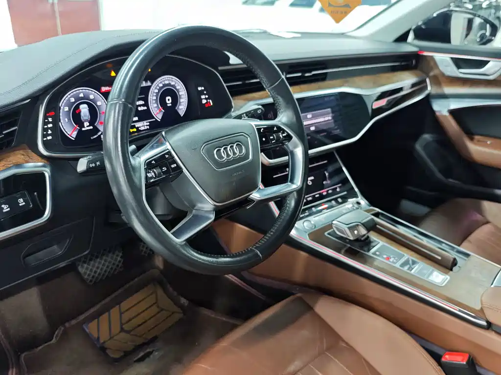 Audi A6 (Import) — фото 6