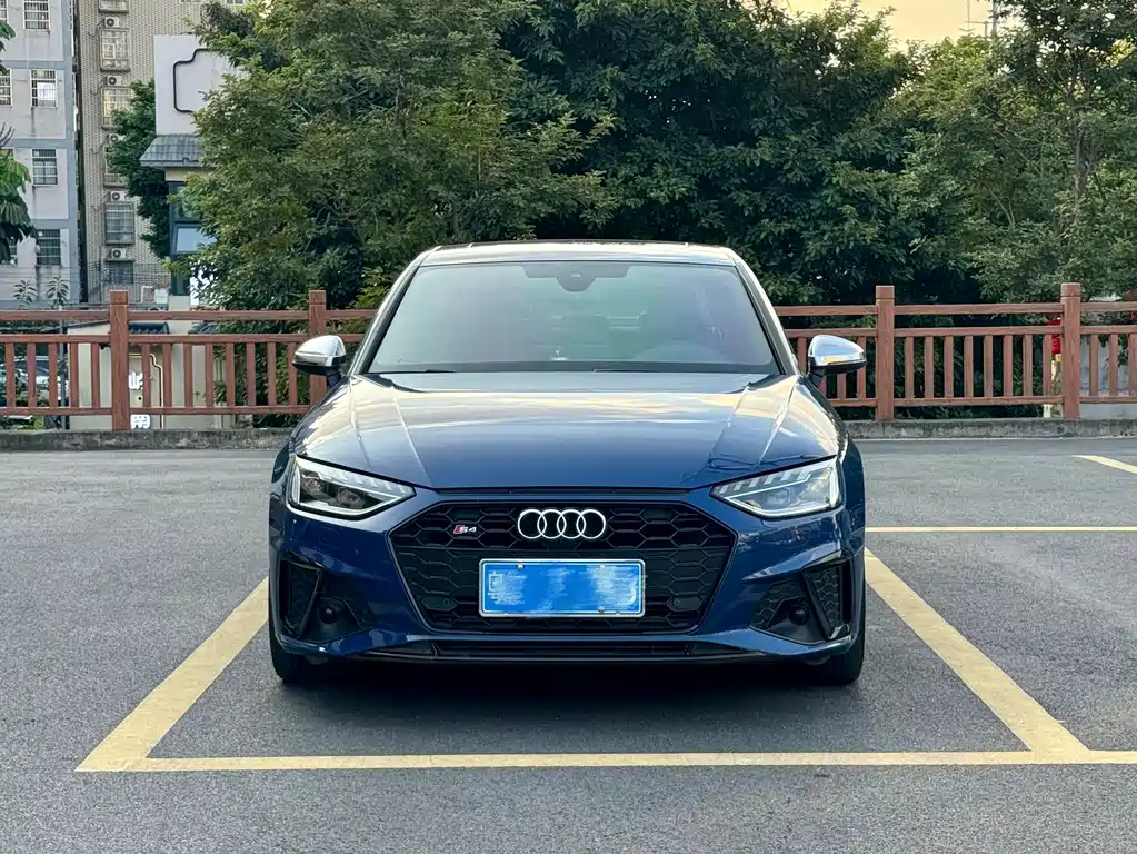 Audi S4 — фото 3