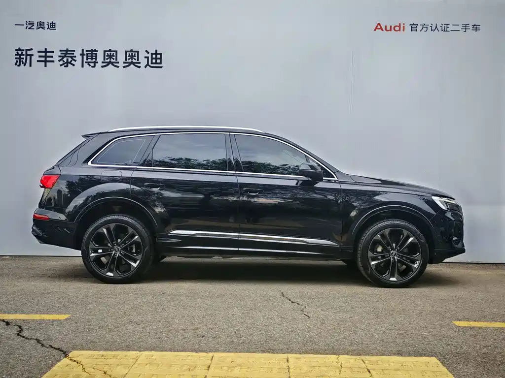Audi Q7 — фото 4