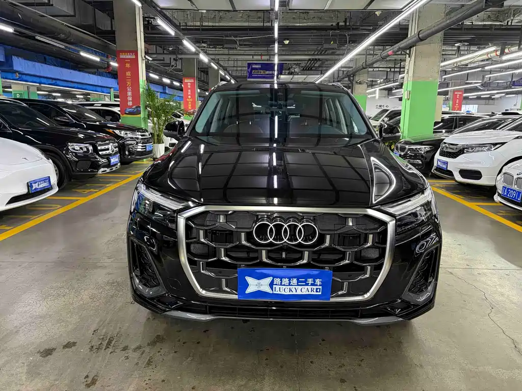 Audi Q7 — фото 2