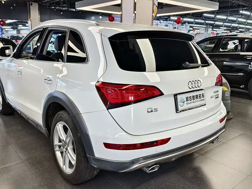 Audi Q5 — фото 4