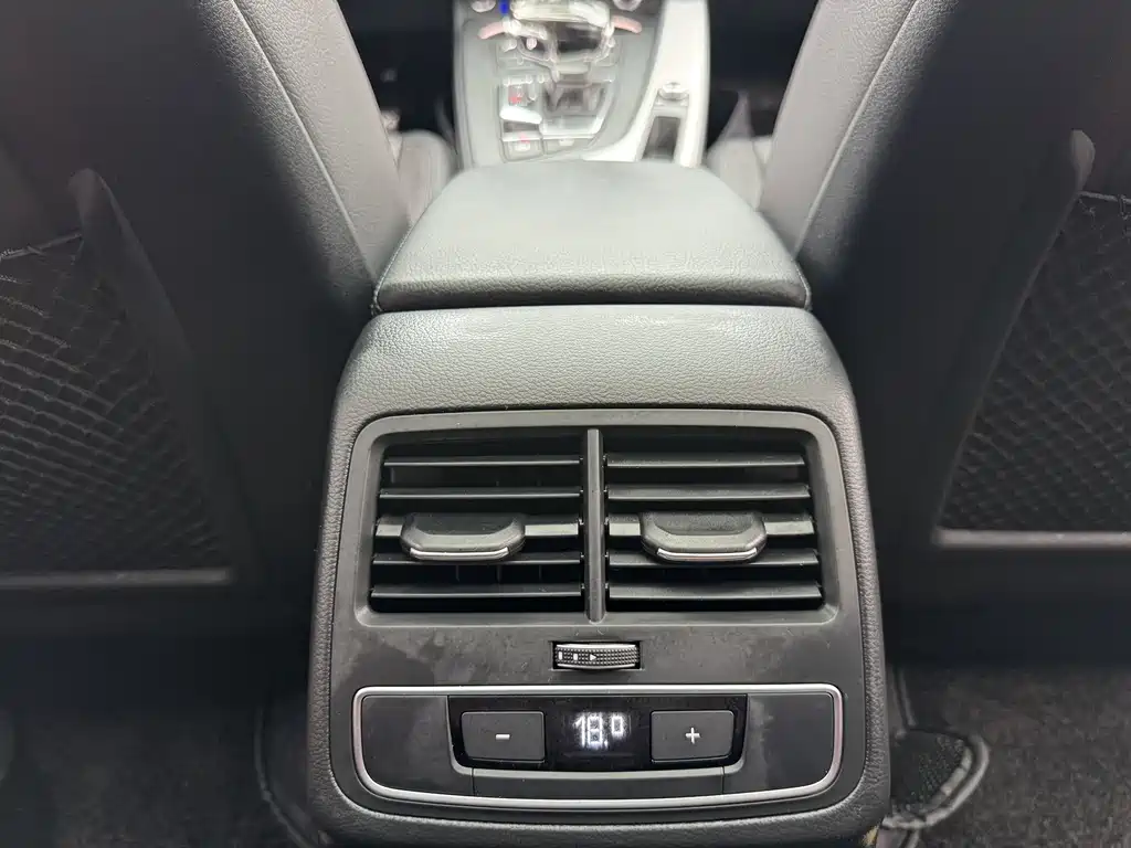 Audi A5 (Import) — фото 9