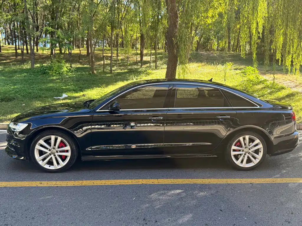 Audi A6L — фото 3