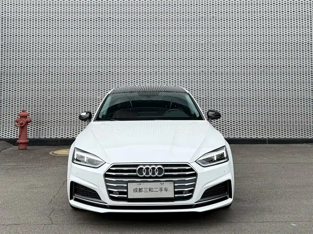 Audi A5 (Import) — фото 2