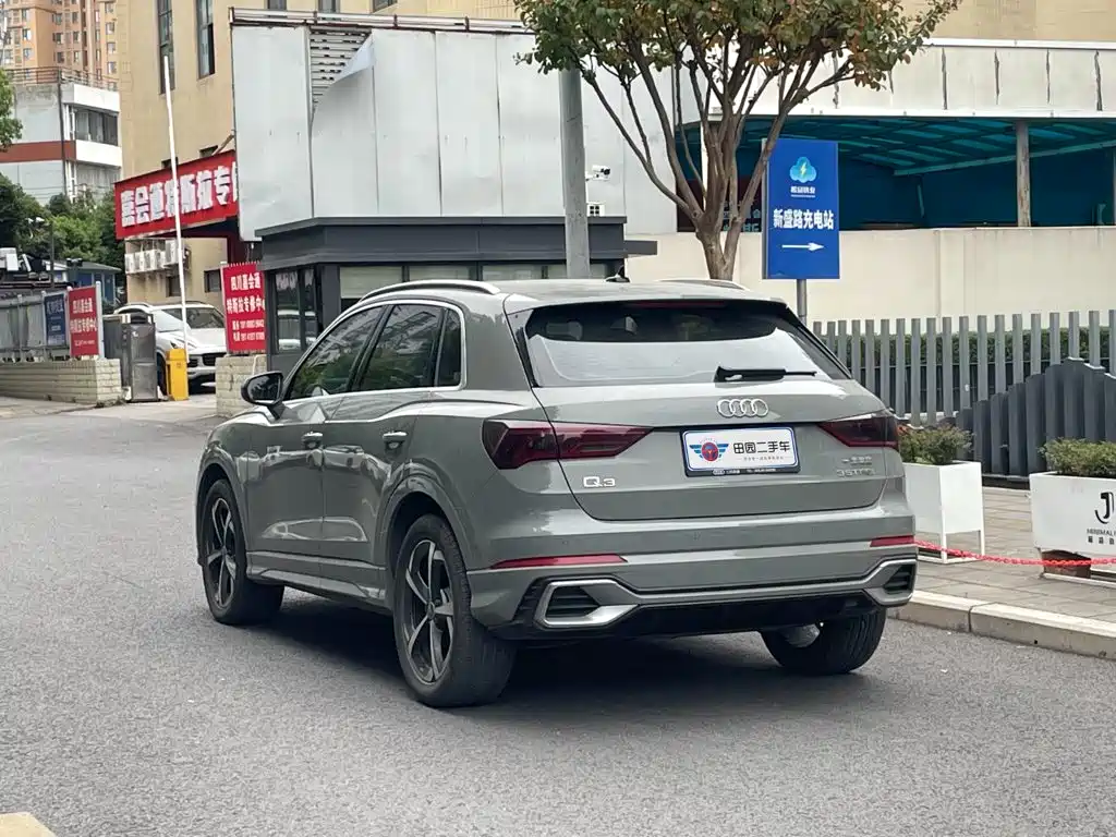 Audi Q3 — фото 4
