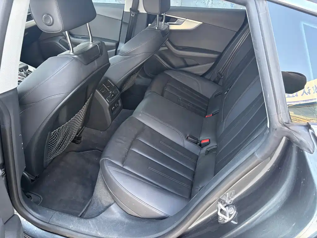 Audi A5 (Import) — фото 7