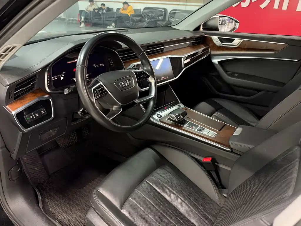 Audi A6 (Import) — фото 9