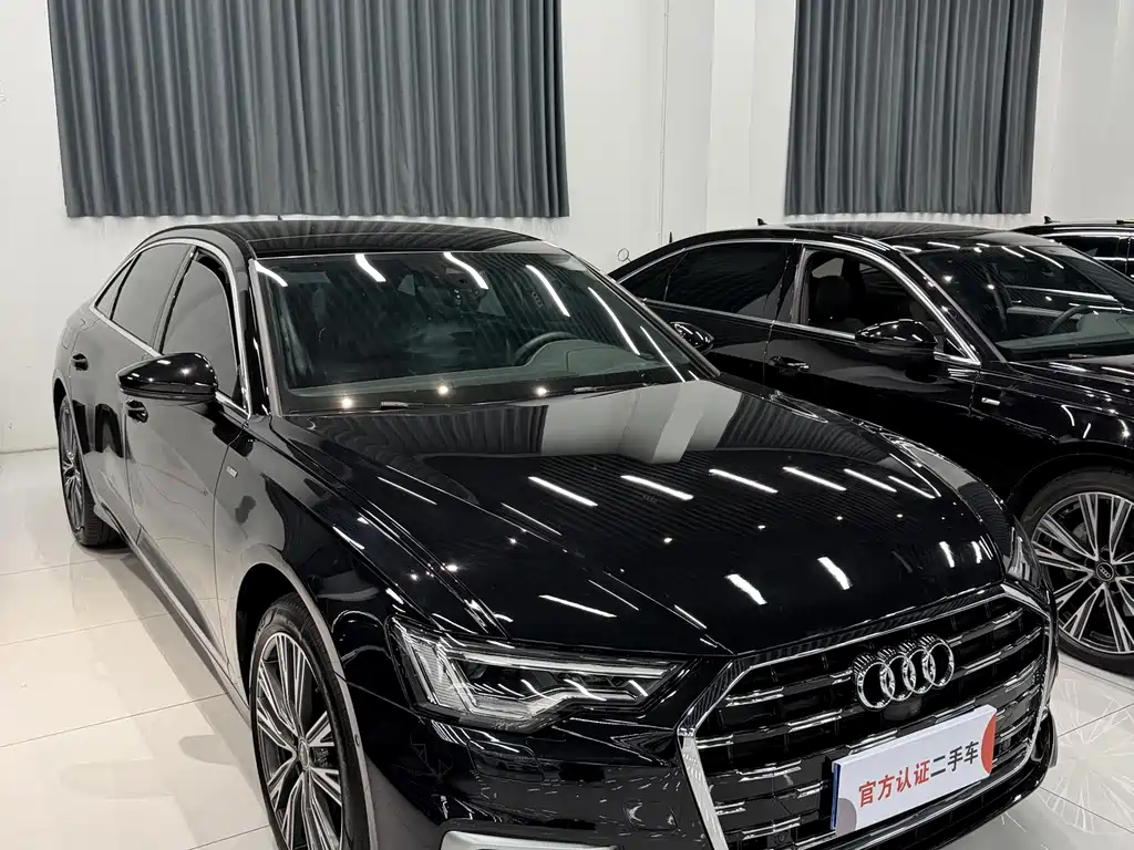 Audi A6L — фото 2