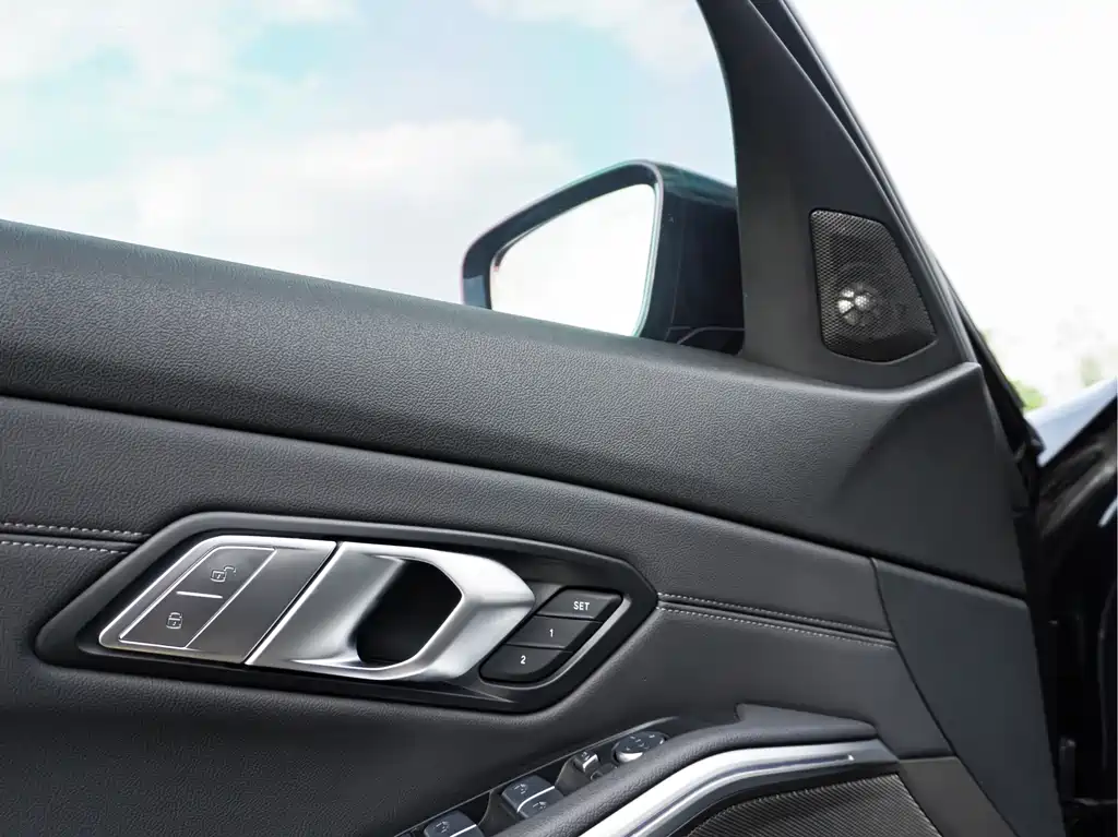 BMW 3 Series — фото 10