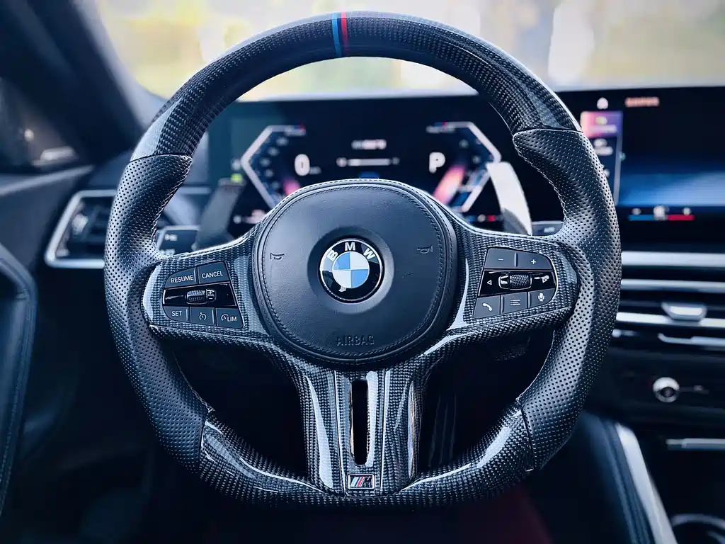 BMW M240i — фото 10
