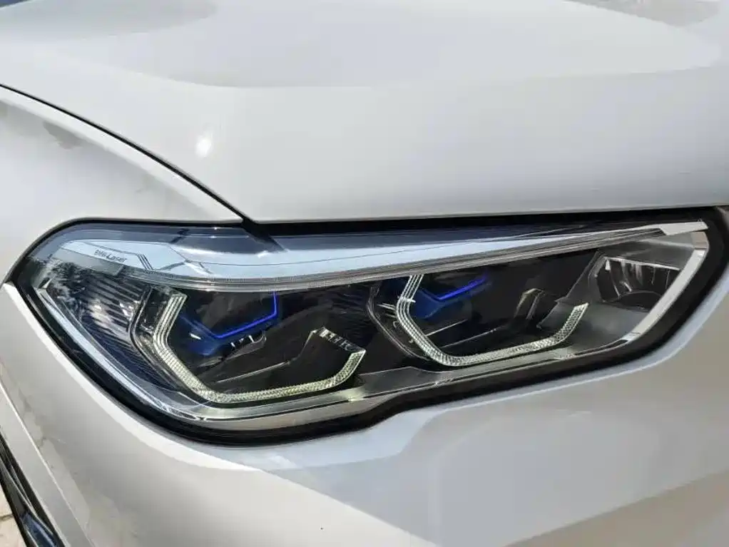 BMW X5 (Import) — фото 4