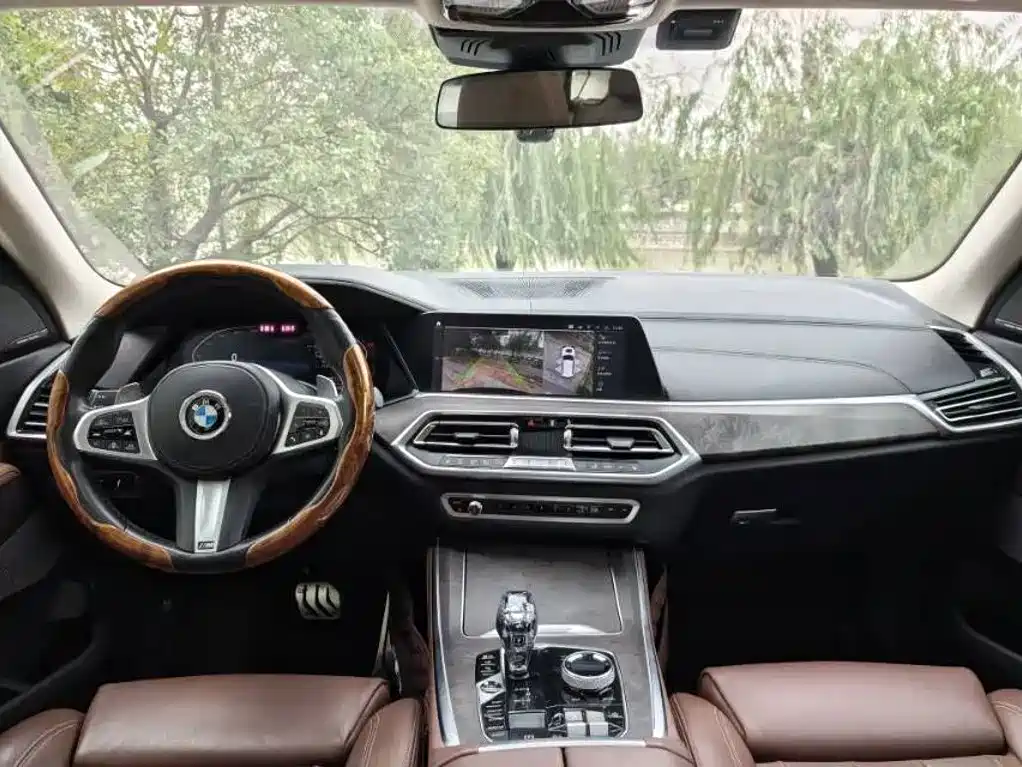 BMW X5 (Import) — фото 6