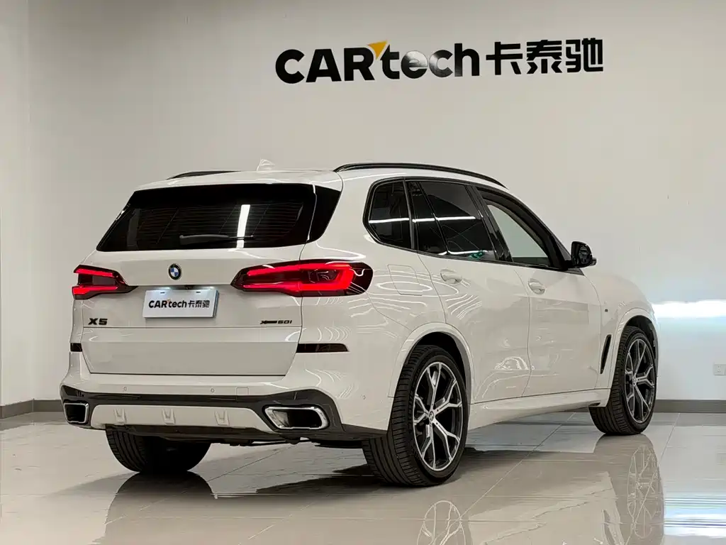 BMW X5 (Import) — фото 3
