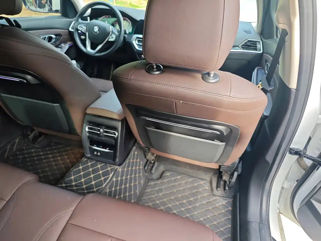 BMW 3 Series — фото 15