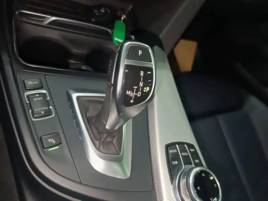 BMW 4 Series — фото 13