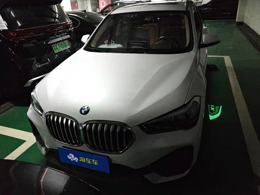 BMW X1 — фото 2