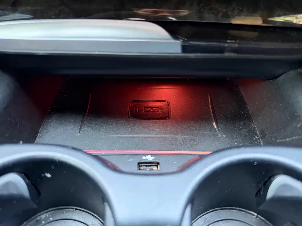 BMW 5 Series — фото 10