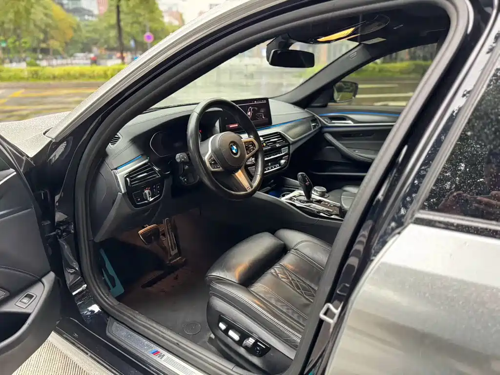 BMW 5 Series (Import) — фото 4