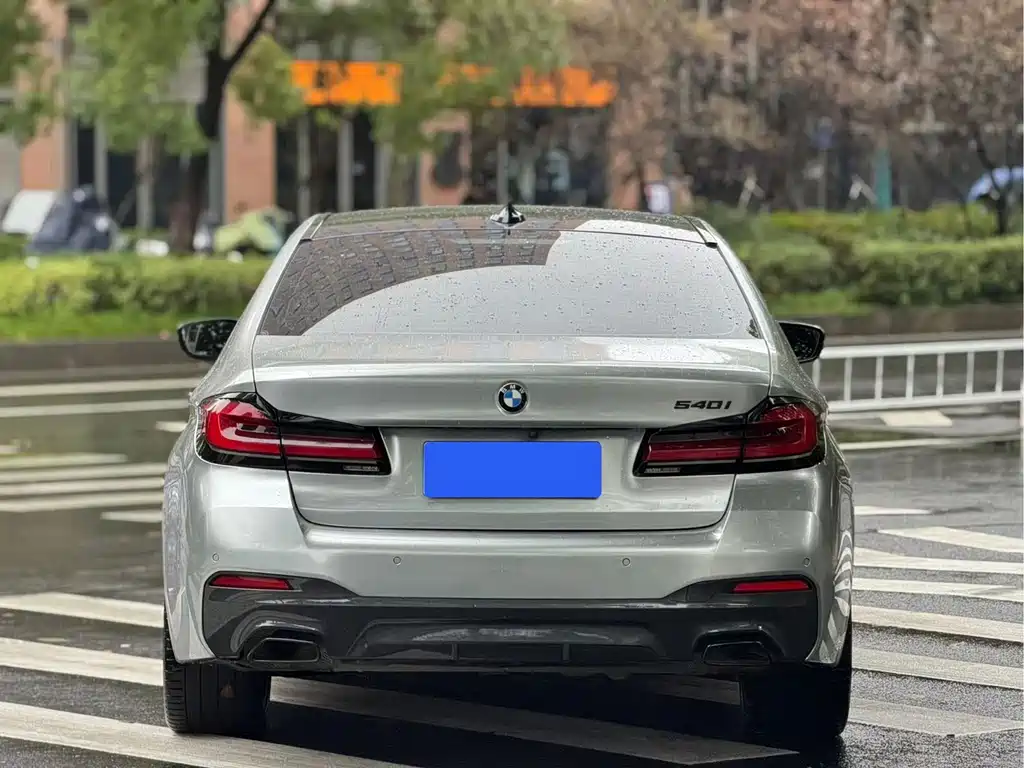 BMW 5 Series (Import) — фото 8