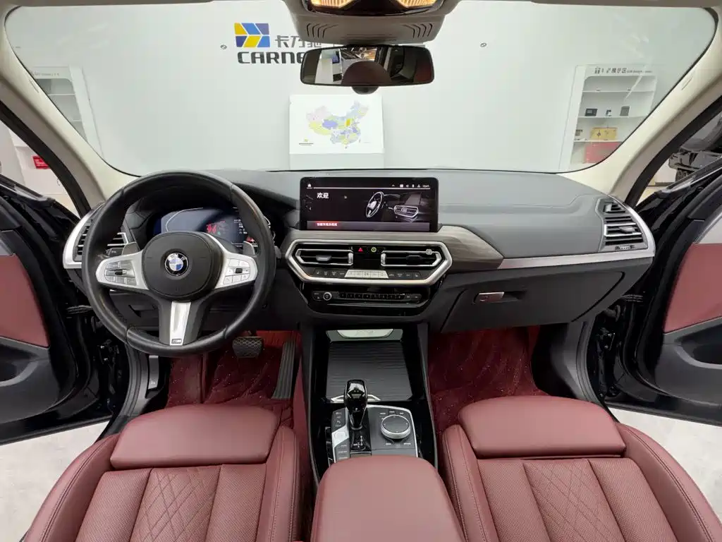 BMW X3 — фото 10