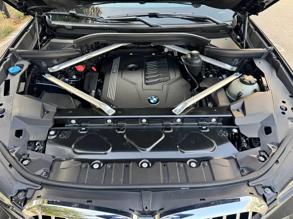 BMW X5 (Import) — фото 5