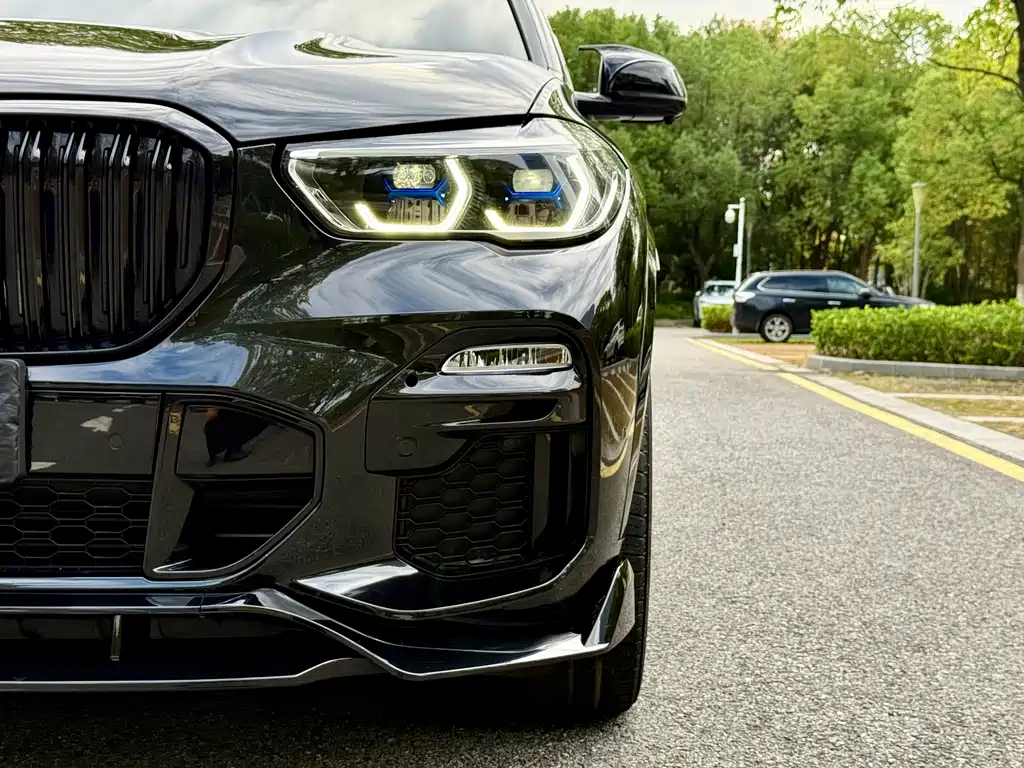BMW X5 (Import) — фото 14