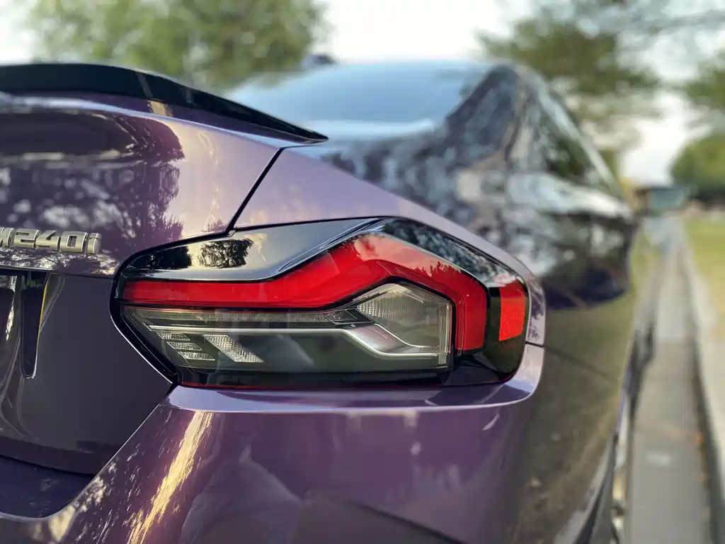 BMW M240i — фото 22