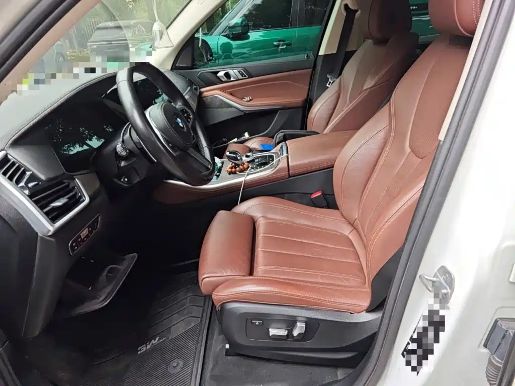 BMW X5 (Import) — фото 16