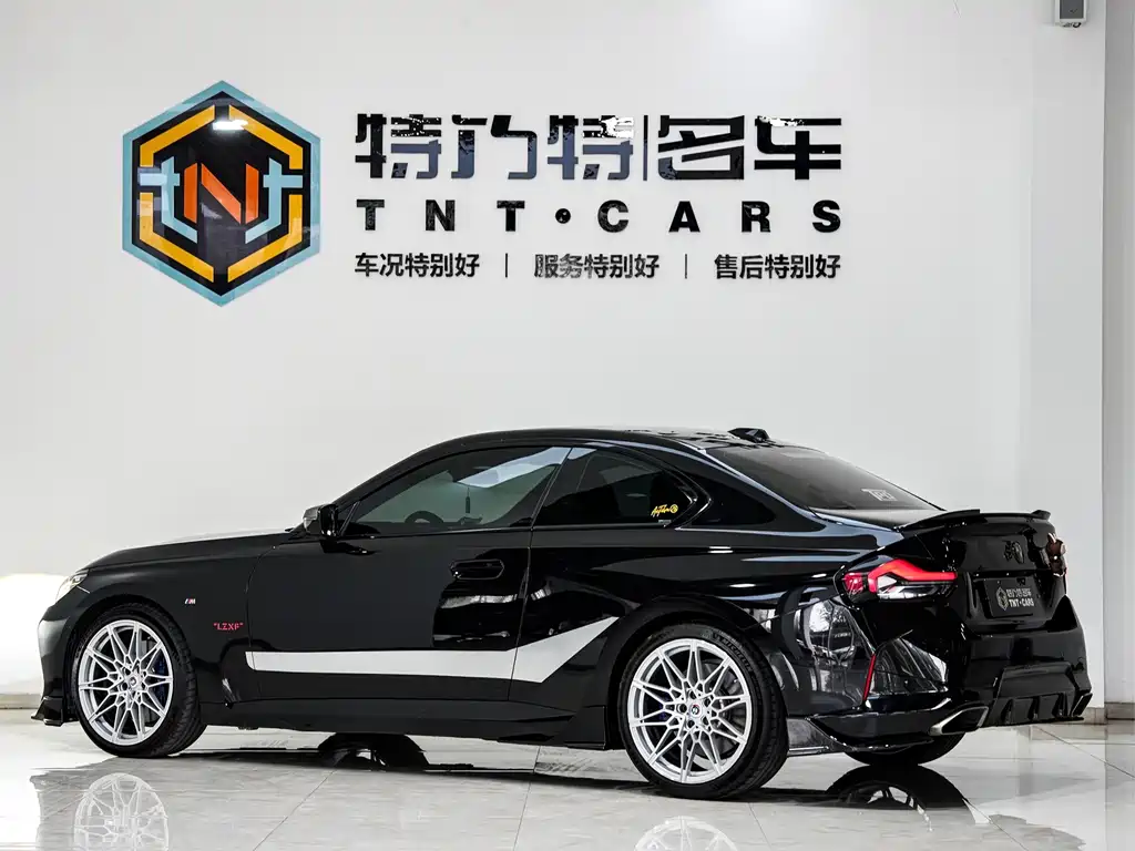 BMW M240i — фото 6