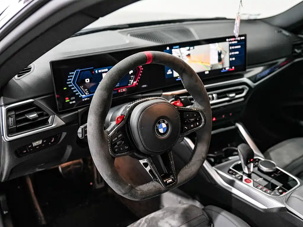 BMW M240i — фото 10