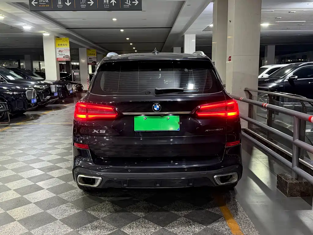 BMW X5 (Import) — фото 5