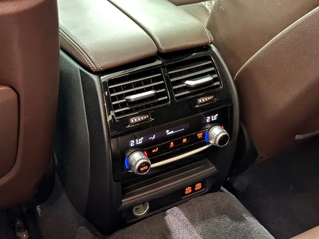 BMW 5 Series (Import) — фото 15