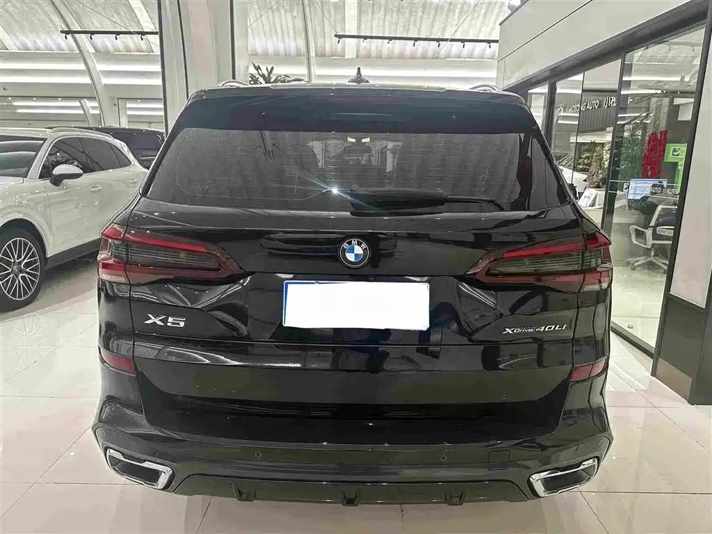 BMW X5 — фото 20