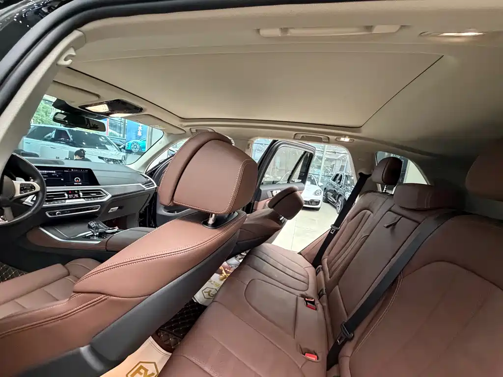 BMW X5 (Import) — фото 14