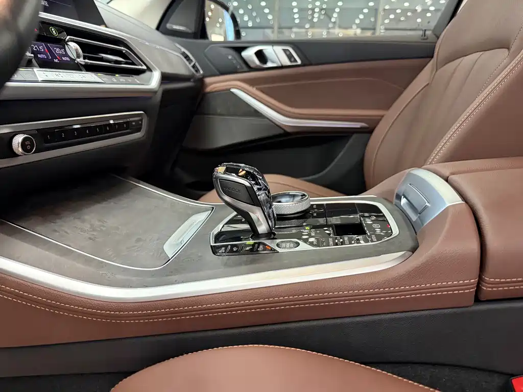 BMW X5 (Import) — фото 17