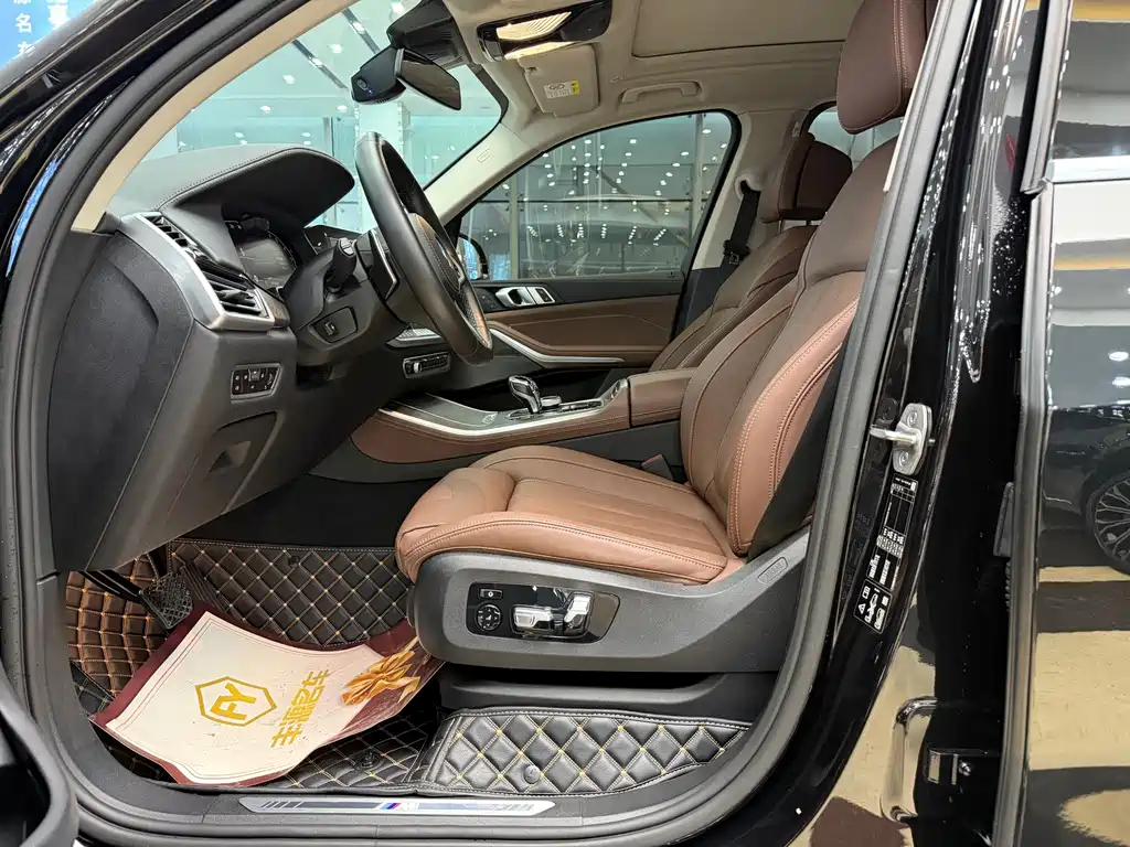 BMW X5 (Import) — фото 4